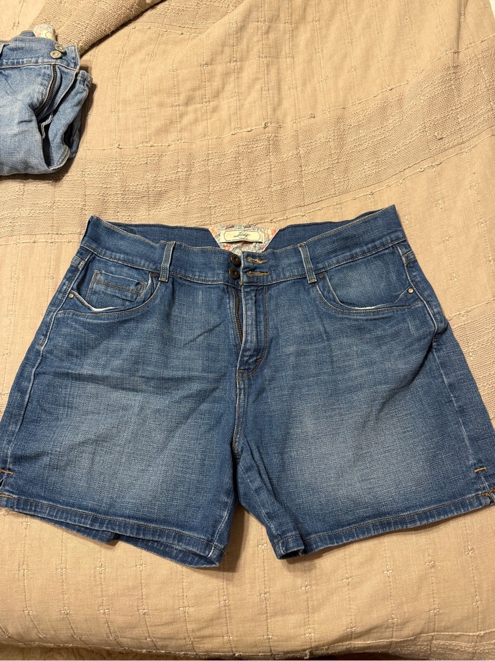 Levi's Blue Denim Women's Jean Shorts